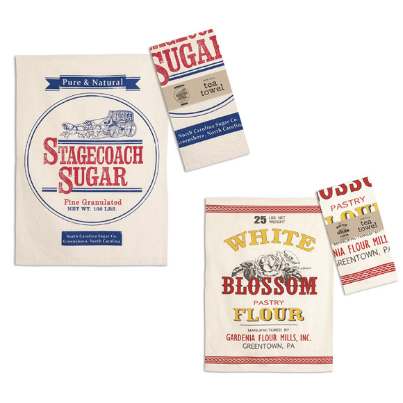 CTW Vintage Cotton Farmhouse Kitchen Towel Set of Two Cotton 20" x 28" Cottage - Picture 1 of 3